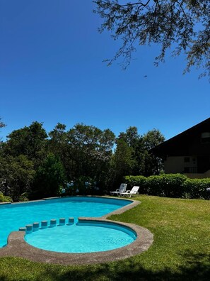 Outdoor pool - Bordelago Pucón Playa Privada (Araucanía)