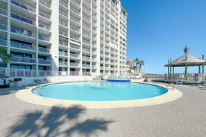 Indoor pool - Summer House 405B | Pools, Hot Tub, Tennis | My Beach Getaways (Orange Beach)