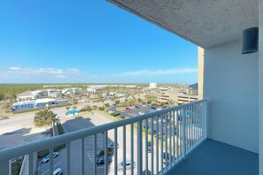 Property grounds - Romar Tower 9D | Low Density | Beachfront | Outdoor Pool | My Beach Getaways (Orange Beach)