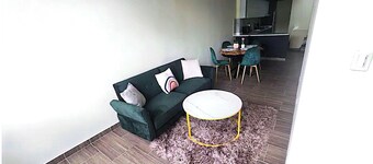 Comfortable house, close to Av. Circumvalar, 5 minutes from downtown Pereira.