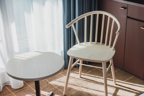 Standard Double Room, Non Smoking, Balcony | Interior - THE TSUBAKIMORI Hotel & Residence (Chiba)