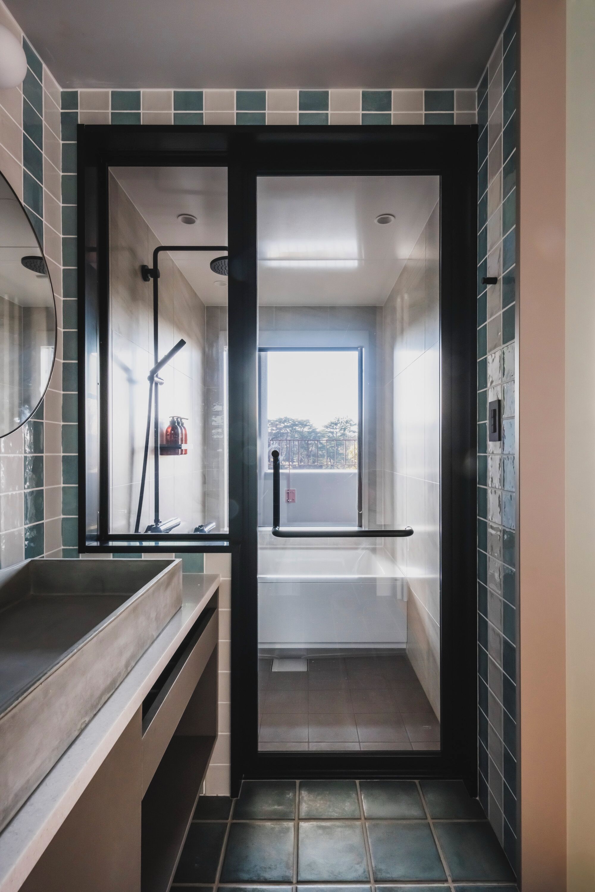 Free toiletries, hair dryer, slippers, bidet