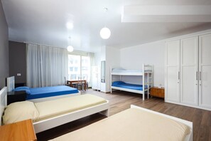 House - Soldier s Sleep Near Sea (Durrës)