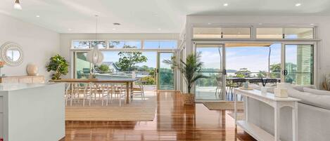 Téléviseur connecté