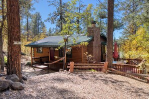 Exterior - Pinetop Vista - The Ski Cabin (Pinetop)