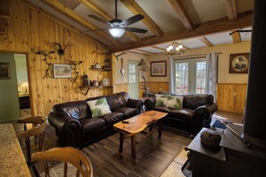 TV - Pinetop Vista - Ponderosa plus Bunkhouse (Lower Level) (Pinetop)