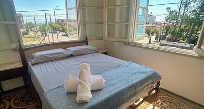 100 meters from the sea in Piriapolis Downtown Piriapolis Full house w/ barbecue and garage