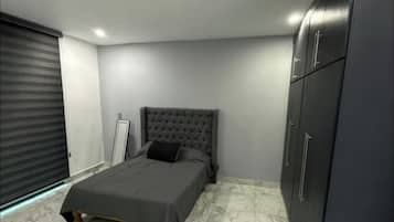 Iron/ironing board, internet, bed sheets