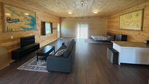 Smart TV - Tidal's Edge Cottage (Fortune Bridge)