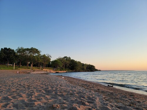Lakefront Paradise: Charming 2BR Home with Lake Views - Walk to Beach!