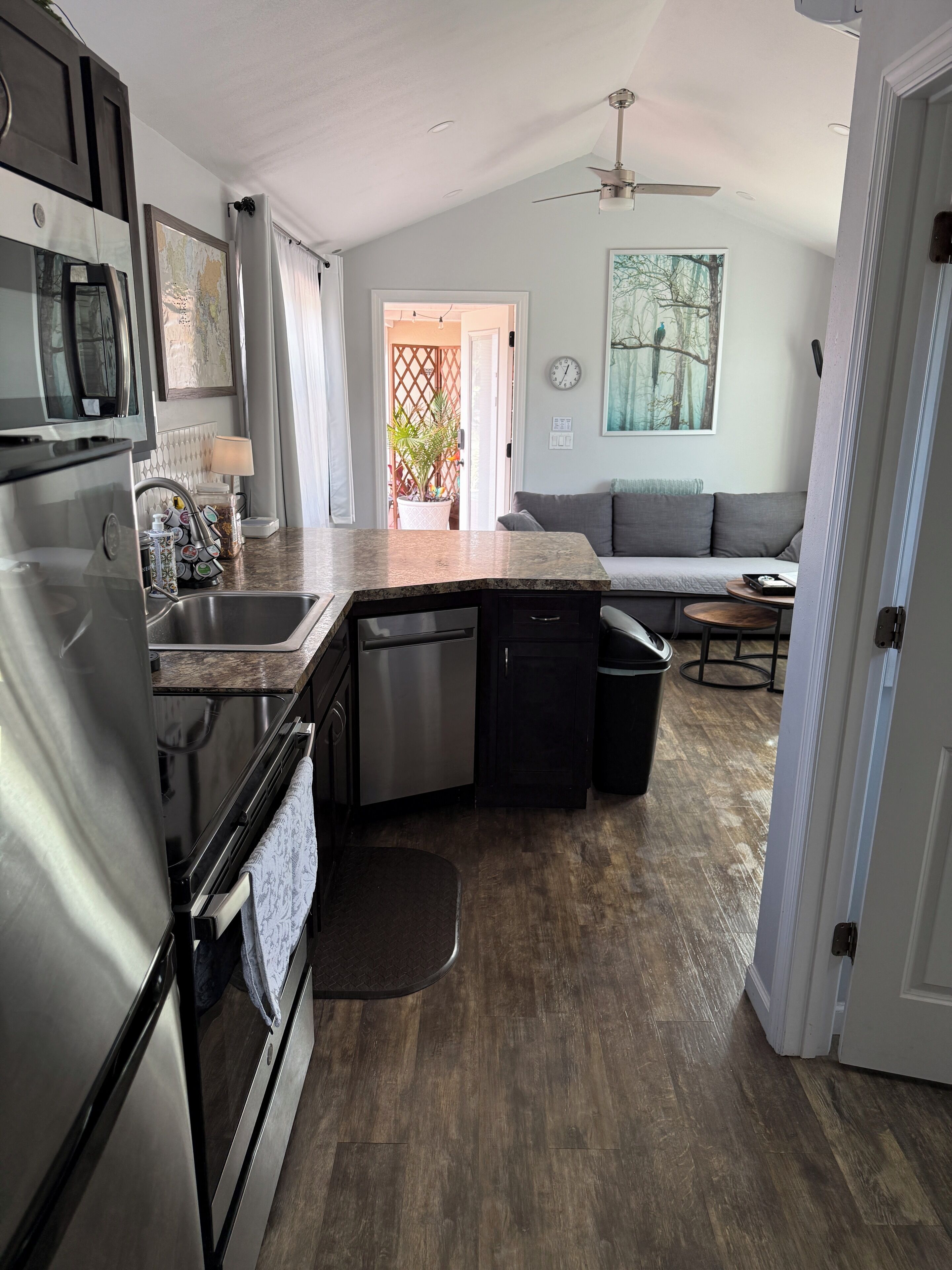 Microwave, stovetop, dishwasher