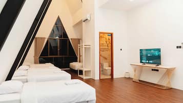 Family Room | Free WiFi