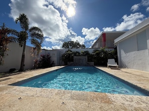 Outdoor pool - Private House with Pool • Ideal for Families and Couples - Fajardo (Fajardo)