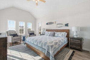 4 bedrooms, Internet - " Shark Shack " 4 Bedrooms 3.5 Bath Home! (Supply)