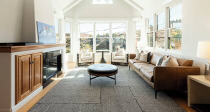 Old Town Bluebird Days + Hot Tub - 5b/5b Park City Ski House