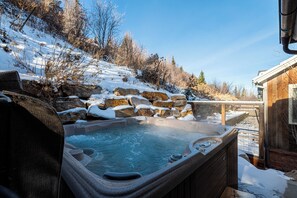 Idromassaggio all'aperto