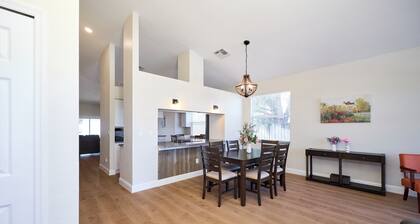 Cozy Quiet Spacious Private and Clean in Valrico near Brandon and Tampa