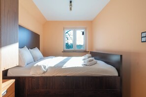Iron/ironing board, WiFi, bed sheets - Bielsko-Biała Comfort Apartment (Bielsko-Biała)