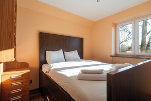 Iron/ironing board, WiFi, bed sheets - Bielsko-Biała Comfort Apartment (Bielsko-Biała)