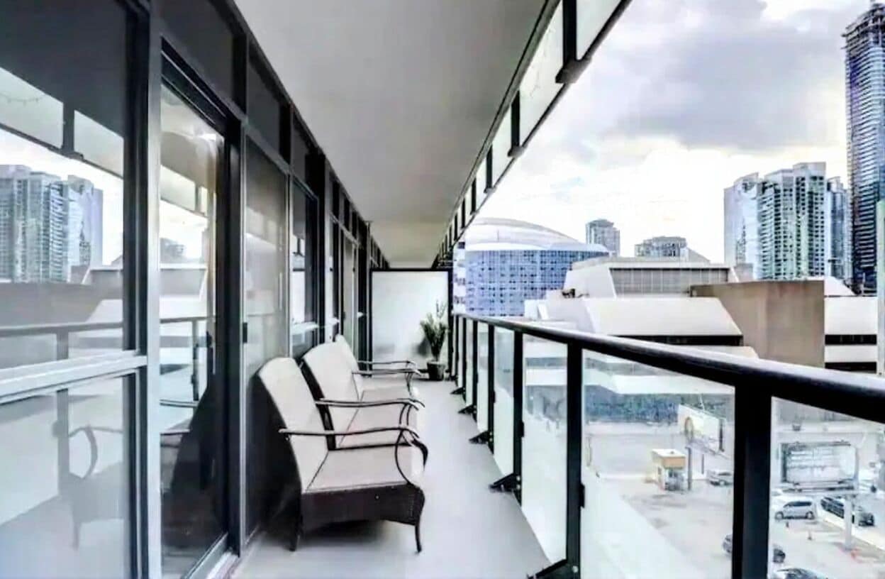 Family Suite, 3 Bedrooms, Balcony, City View | Property grounds