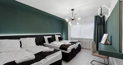 Day Young Life 140qm/ Carport Terrasse Grill Kicker.