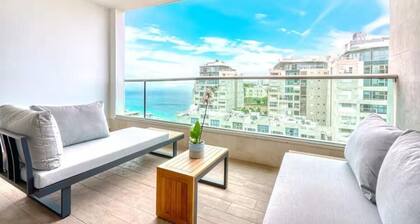 Oceanfront Beachside Suite Next to Leonardo Hotel in Ashdod Beach