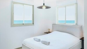 3 bedrooms, iron/ironing board, travel cot, free WiFi