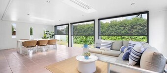 Large family home in secluded Tamworth Neighbourhood.