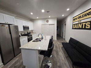 Private kitchen - Who Dat Hideaway, 3 bedroom townhouse in Picayune (Picayune)