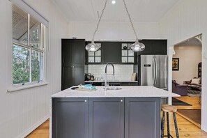 Fridge, microwave, oven, stovetop - Baroon Pocket  · Addisons Baroon Pocket-with Heated Pool and two bathrooms (North Maleny)