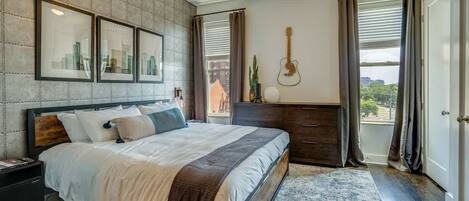 2 bedrooms, iron/ironing board, travel crib, free WiFi