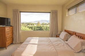 4 bedrooms - Arrowtown Dress Circle (Arrowtown)