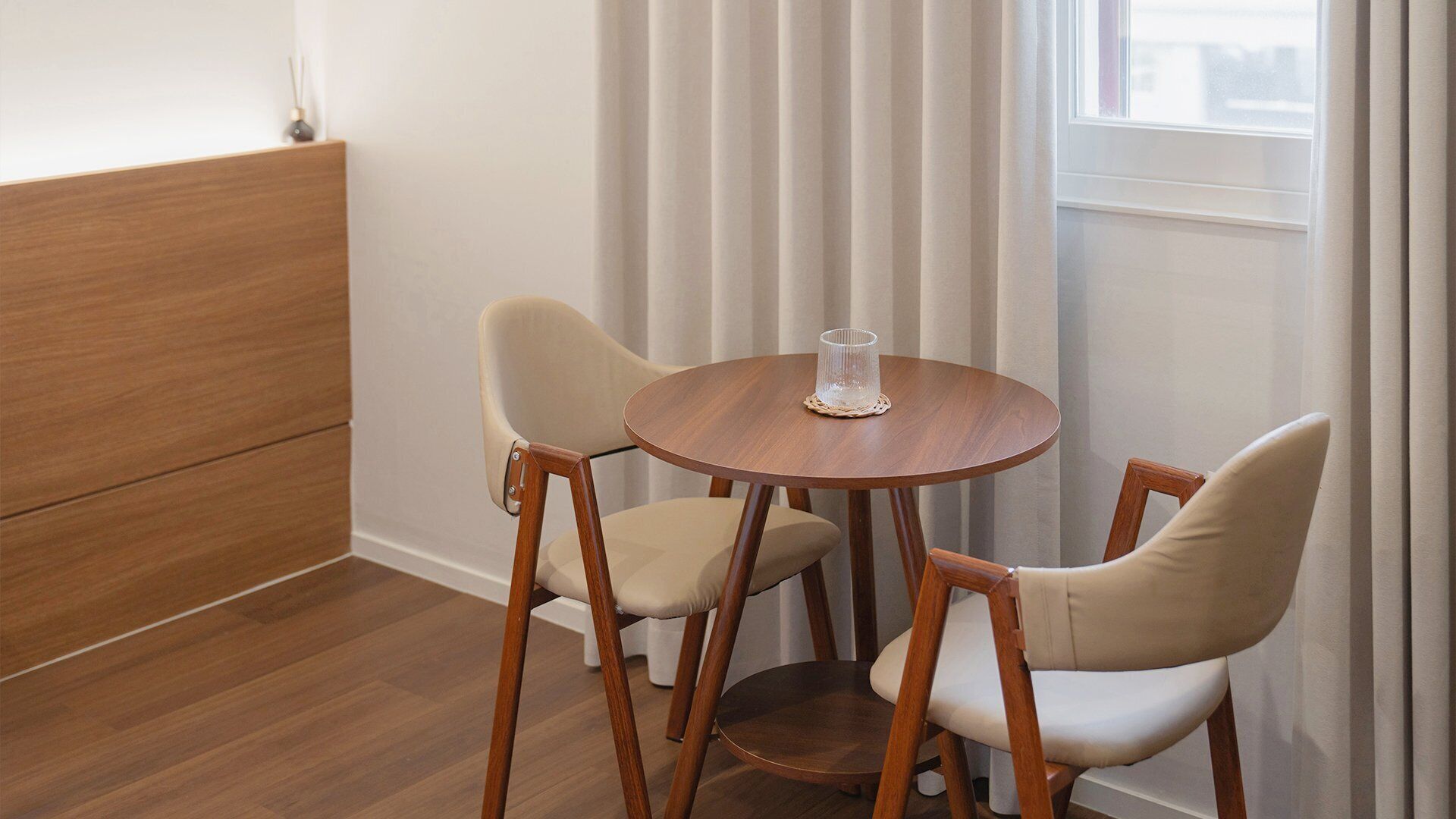 Dongbaek Standard Room | Premium bedding, individually decorated, individually furnished