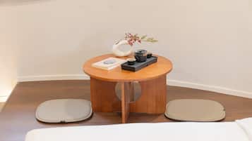 Dongbaek Wellness Tea Room | Premium bedding, individually decorated, individually furnished