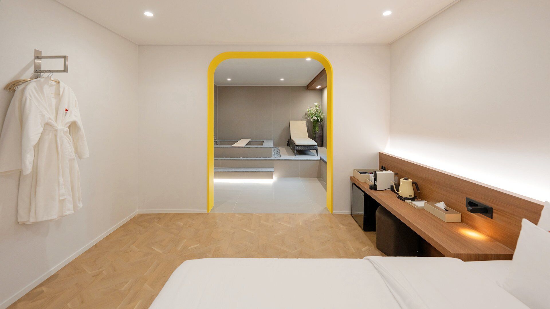 Dongbaek Signature Spa Room | Premium-sengetøj, individuelt design, individuel indretning