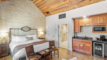 The Betty | Tabla de planchar con plancha y wifi gratis