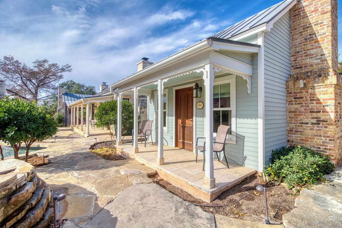 The Cornelia | Garden view