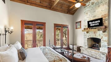 The Max | Iron/ironing board, free WiFi