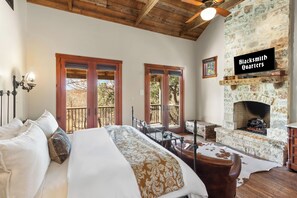 The Max | Fer et planche à repasser, Wi-Fi gratuit