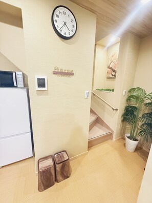 Free WiFi - SUNSHINE HOUSE (Osaka)