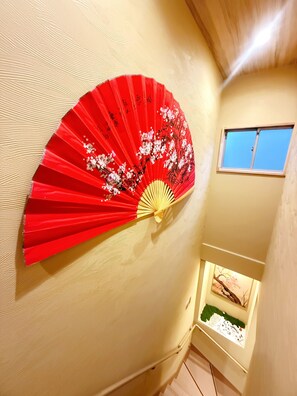 Free WiFi - SUNSHINE HOUSE (Osaka)