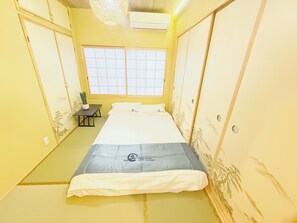 Free WiFi - SUNSHINE HOUSE (Osaka)