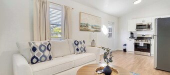 Cottage on Camden 8 - Downtown!