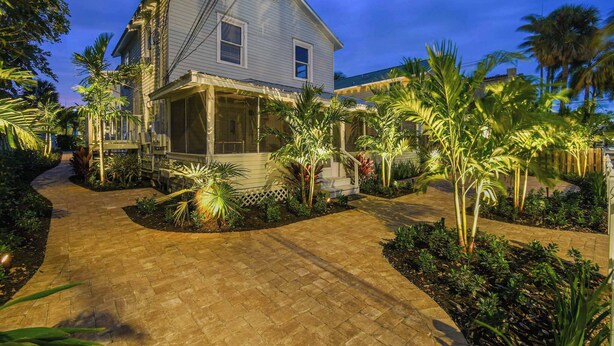 Exterior - Cottage on Camden 8 - Downtown! (Stuart)