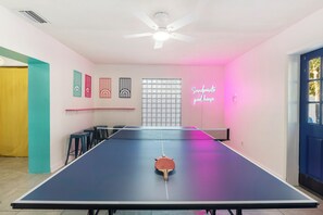 Games room - 2 MI to IMG with Heated Pool + Fire Pit + Game Room (Bradenton)