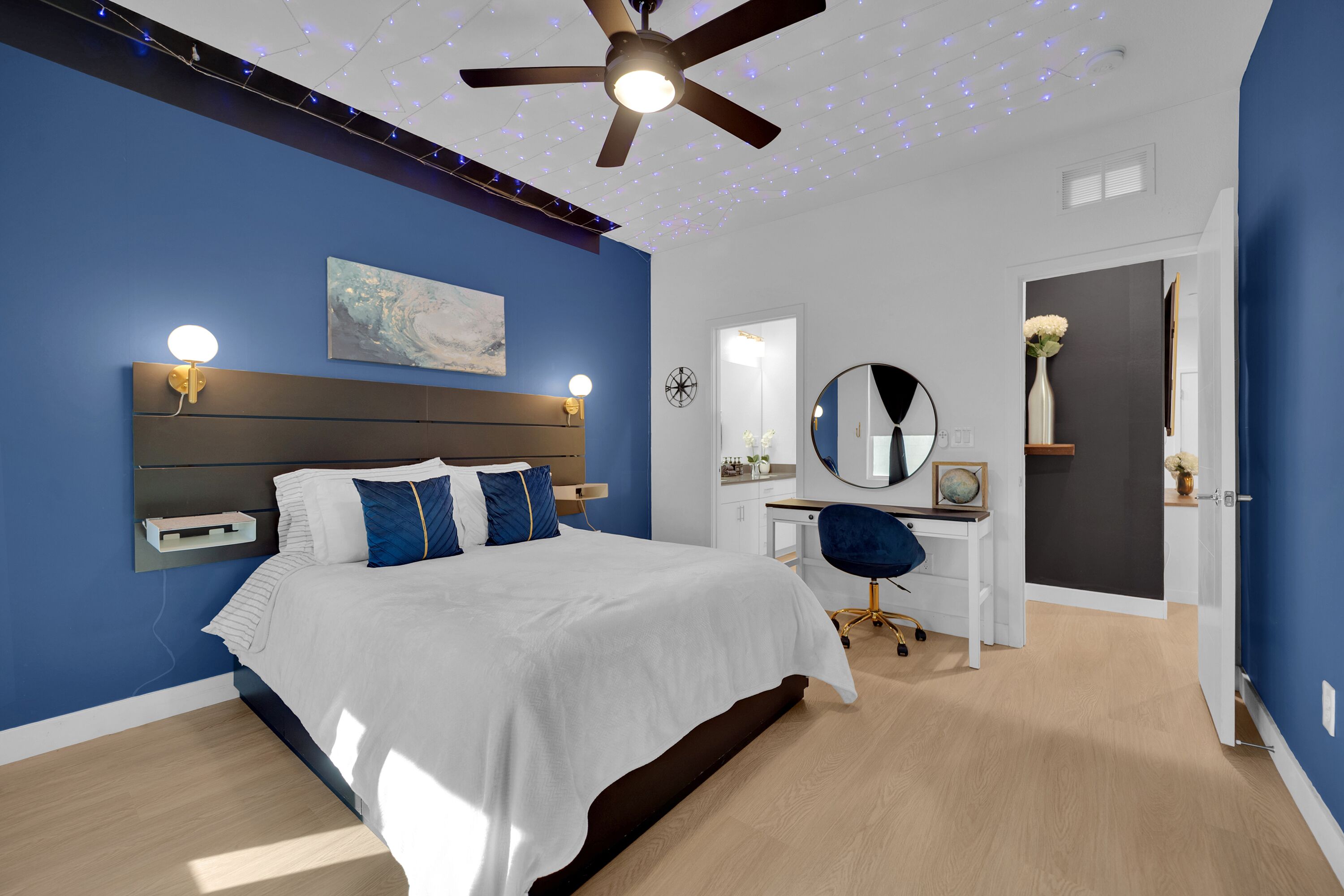5 habitaciones, escritorio, tabla de planchar con plancha y wifi gratis 