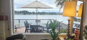 Interior - Amazing 2-BD waterfront in Kent/Seattle. Dock, BBQ, Paddle boards, Game room!  (Kent)