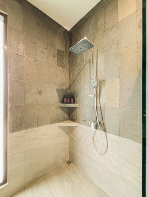 Villa, 1 camera da letto, piscina privata | Bagno | Doccia, set di cortesia gratuito, asciugacapelli, asciugamani