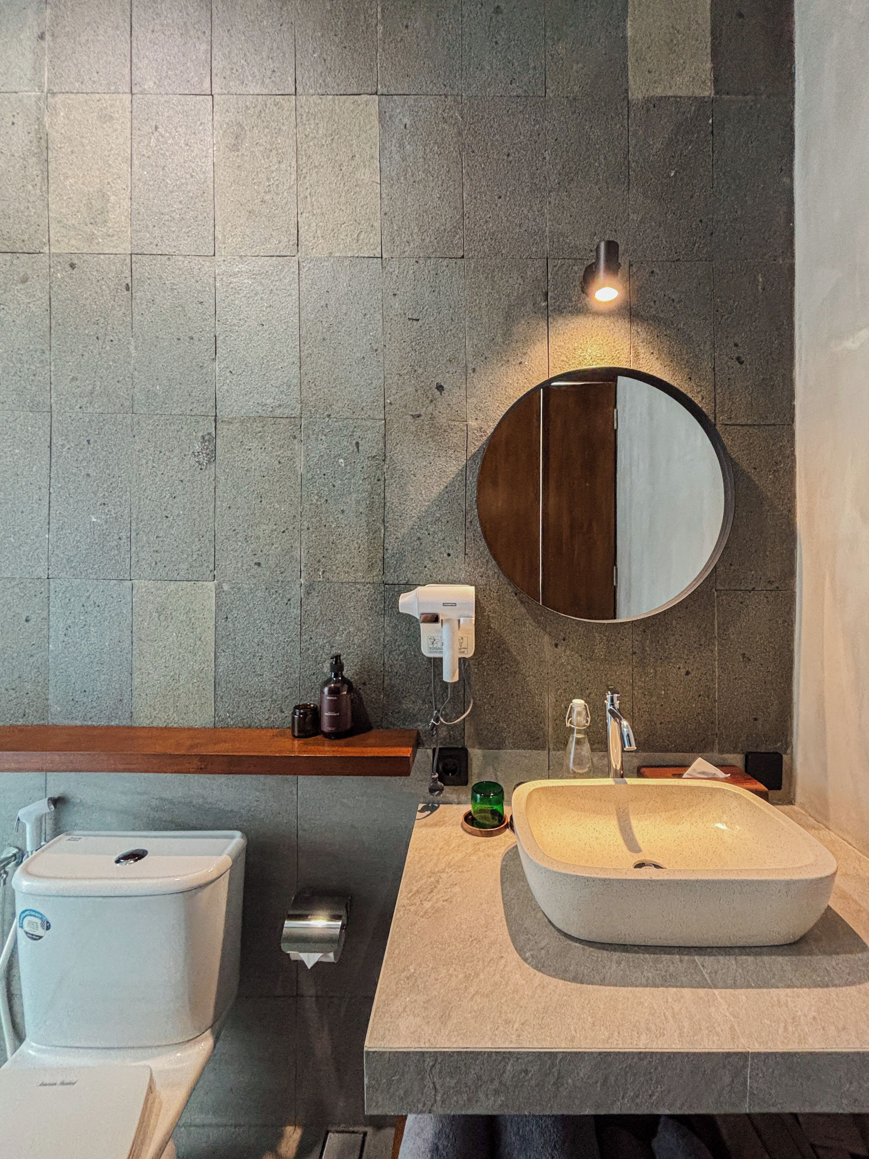 Villa, 1 chambre, piscine privée | Salle de bain | Douche, articles de toilette gratuits, sèche-cheveux, chaussons