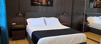Private Guest House Suite located in a Cul-de-sac neighborhood of Agoura Hills